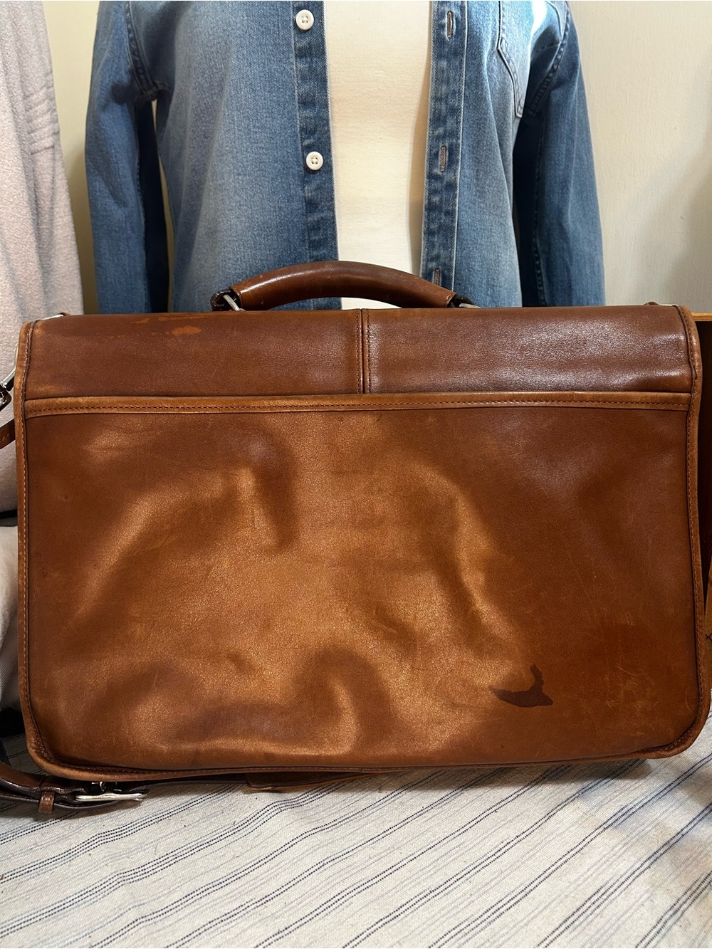 PLEASE READ!!!  COACH LAPTOP BRIEFCASE MESSENGER BAG - Picture 2 of 8